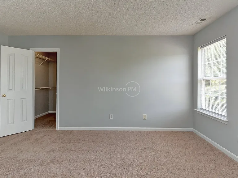 10420 Yellow Rose Ln — Photo 21
