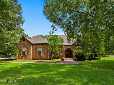 157 Lake Hill Dr, Flora, MS, 39071