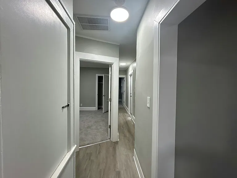1933 Taylor St #2 — Photo 14