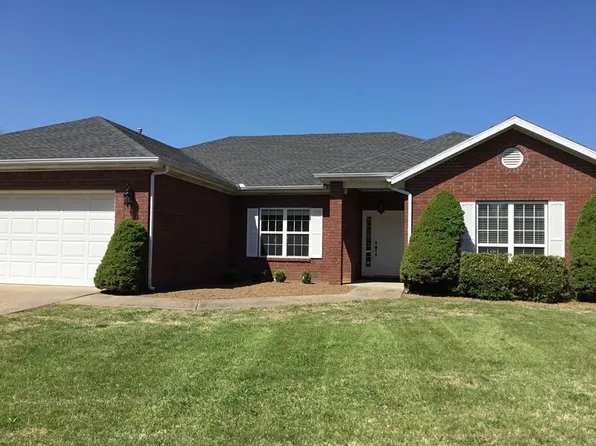 303 Cross Ln, Bentonville, AR 72712
