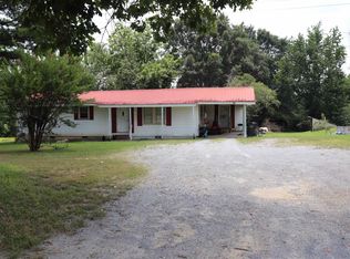 94 Eddy Rd, Danville, AL 35619