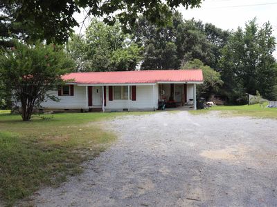 94 Eddy Rd, Danville, AL, 35619