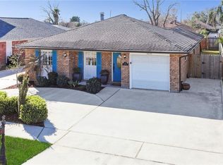 3233 Irish Bend Rd, Kenner, LA 70065