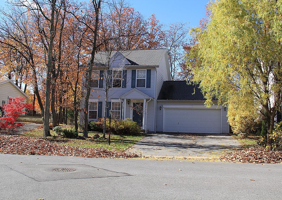 1st image of 3158 Carnegie Dr