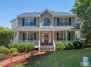 101 Creek Haven Dr, Holly Springs, NC 27540