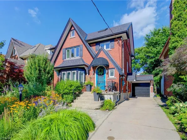 214 Lydia St, Kitchener, ON N2H 1W3