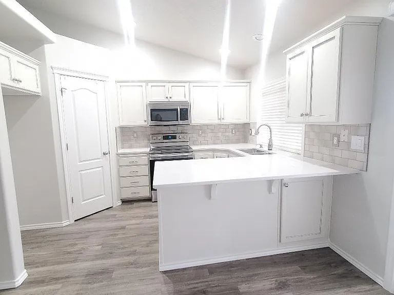 4111 E Iris Ct — Photo 5