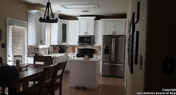 4th image of 7414 Chenal Point