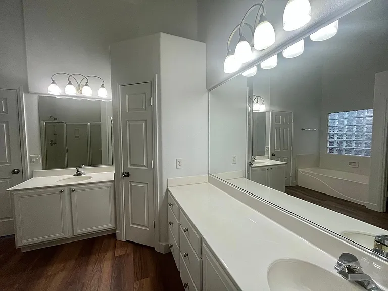 3816 Waynesvill St — Photo 32
