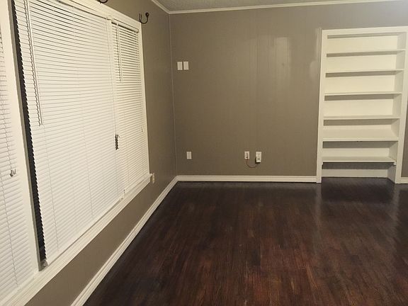 4th image of 601 Jasper Dr