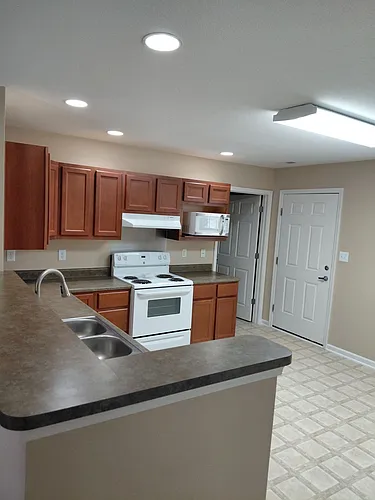 Ashbury Pointe Photo 1