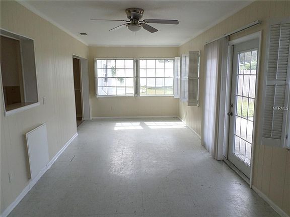 5th image of 10504 N 19th St