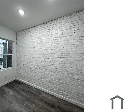 2859 N Ringgold St — Photo 4