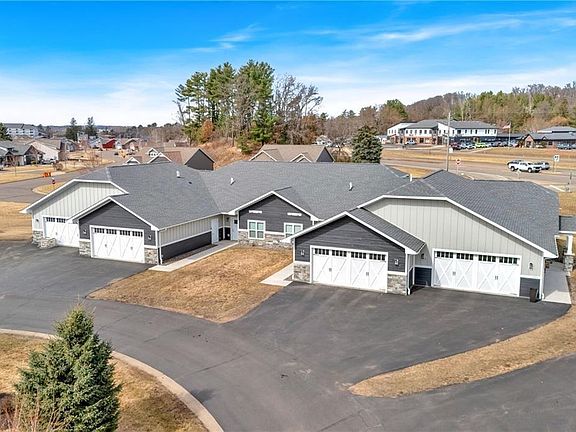 2nd image of 1368 Cypress Court