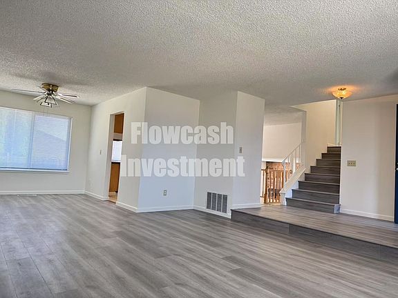 4th image of 7701 Macfadden Dr