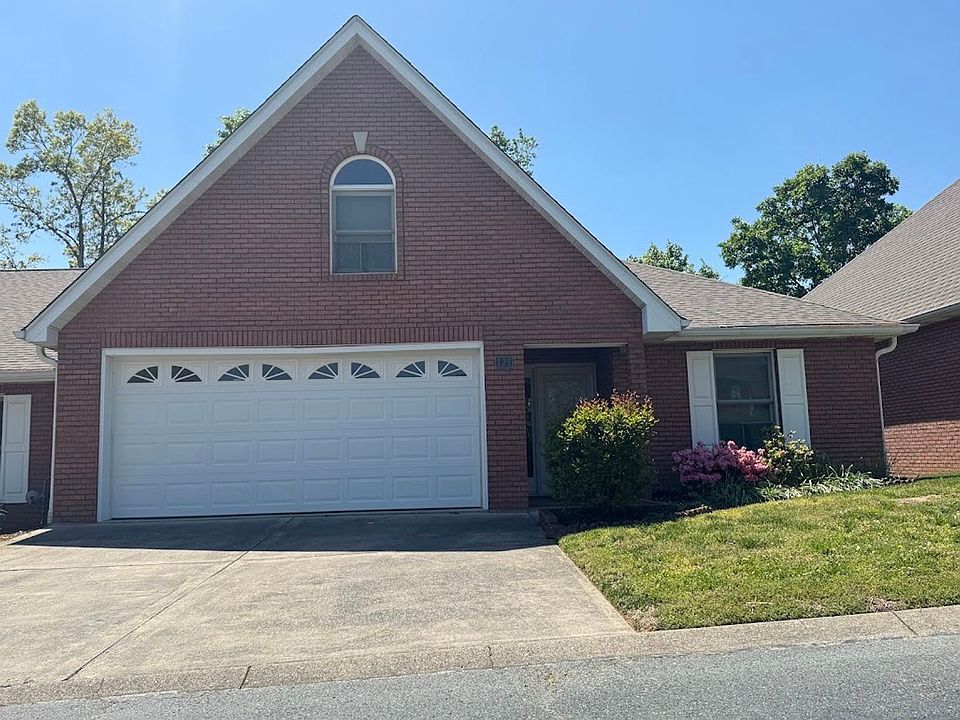 1st image of 121 Creekwood Way