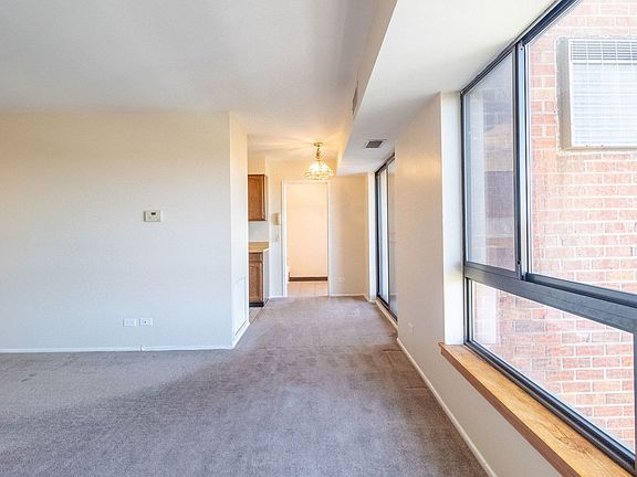 5th image of 701 Forum Sq Unit 506