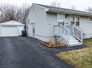 2120 Indian Rd, Waukegan, IL 60087