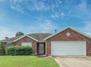 4407 SW Limestone Ave, Bentonville, AR 72712
