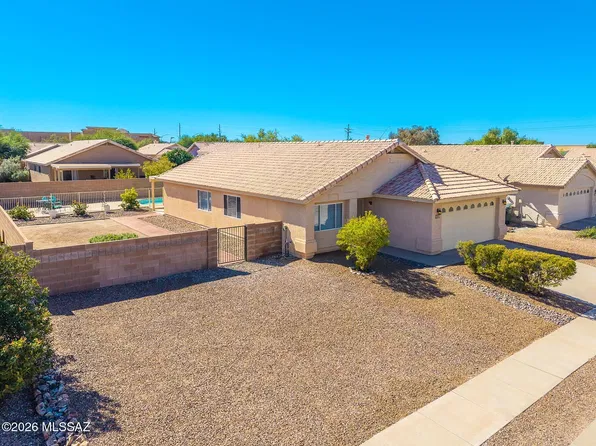 9550 E Magdalena Rd, Tucson, AZ 85748
