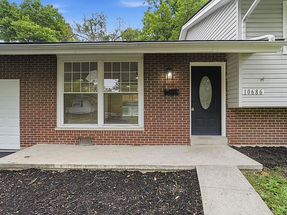4th image of 10686 Chelmsford Rd