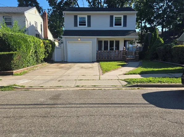 148 Cedar Street, Valley Stream, NY 11580