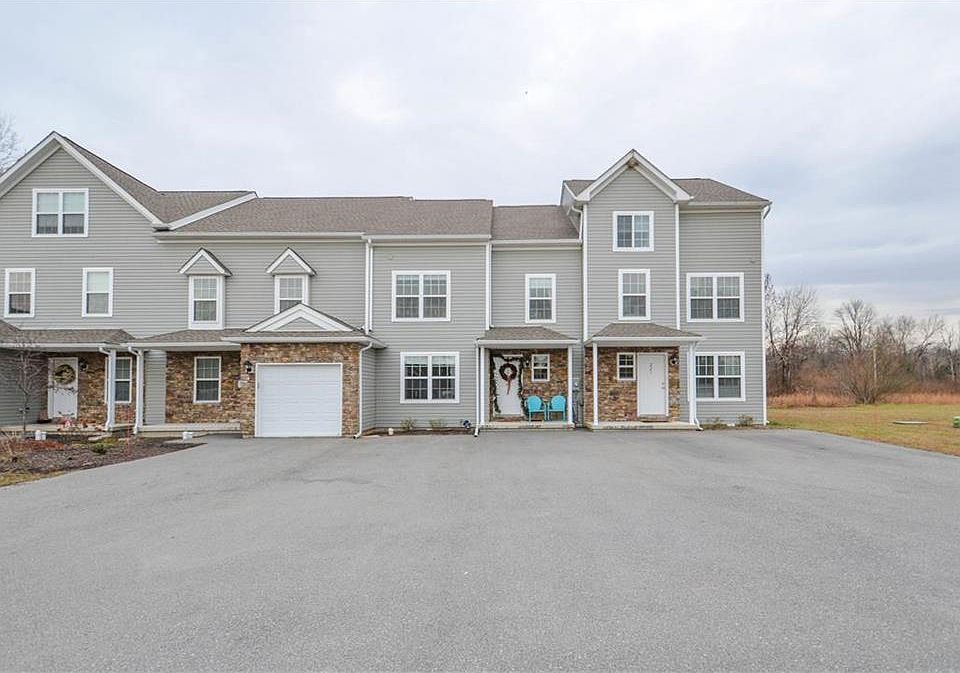 221 Norma Ln, Sciota, PA 18354 Zillow