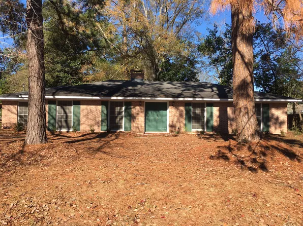 204 Cone Dr, Selma, AL 36701