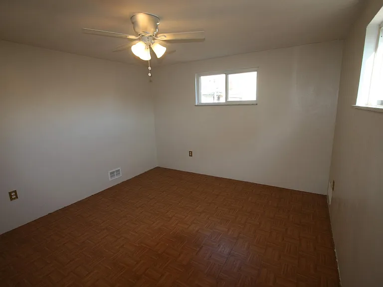 211 W Cherryhill St #2 — Photo 22