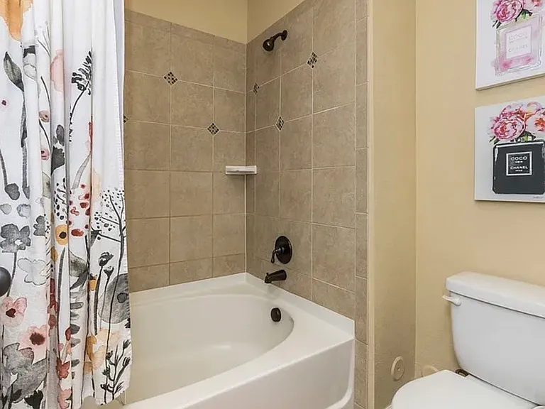 4925 Hahns Peak Dr #104 — Photo 11