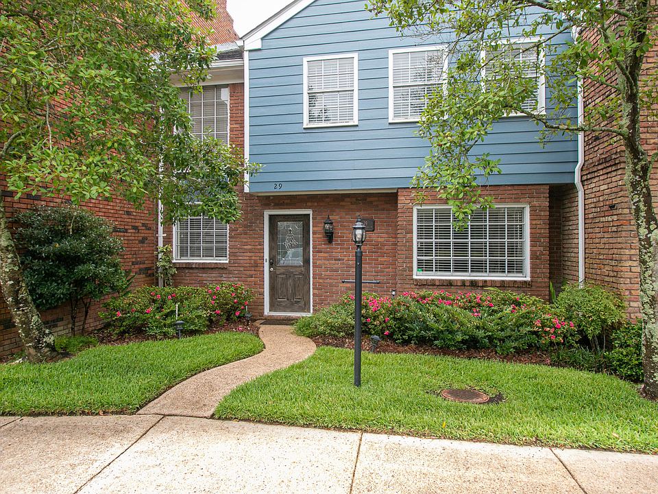 1st image of 29 Independence Dr #29