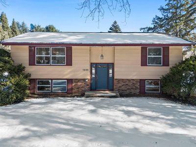 7666 N Shore Trl N, Forest Lake, MN, 55025
