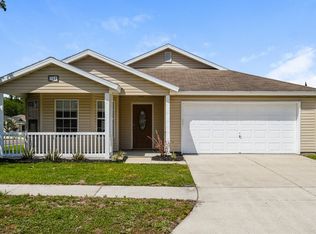 903 Ford Wood Dr, Jacksonville, FL 32218
