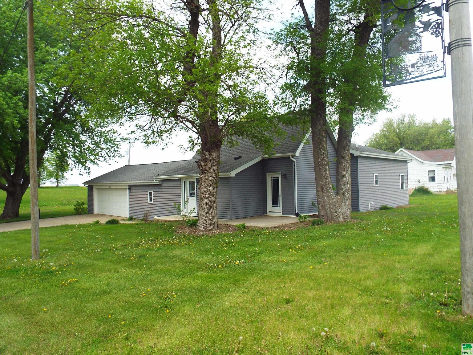 159 Jones St, Ocheyedan, IA 51354 Zillow