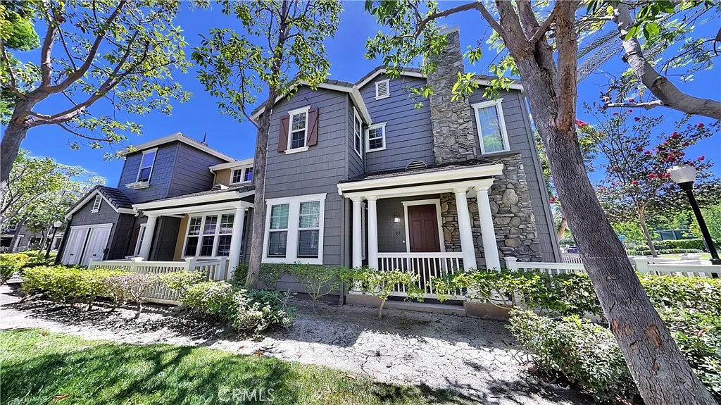 3 bed, 2.5 bath, 1736 sqft, $4,500 — Photo 4