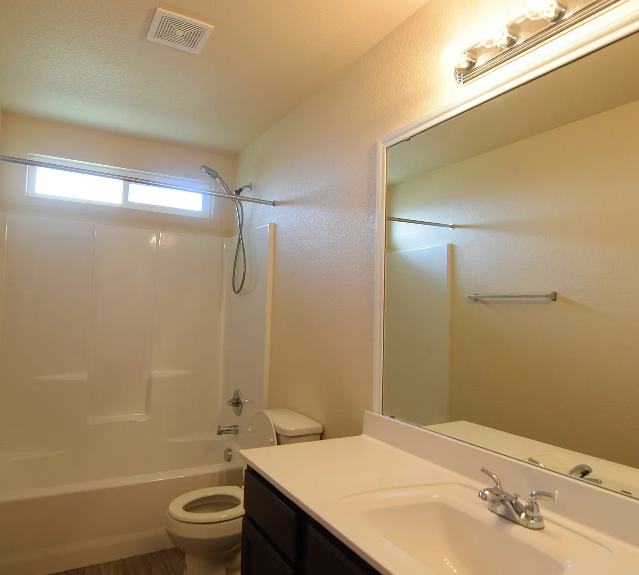 2209 Sea Eagle, Killeen — Photo 4