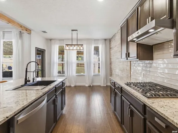1531 ESSER XING, New Braunfels, TX 78132