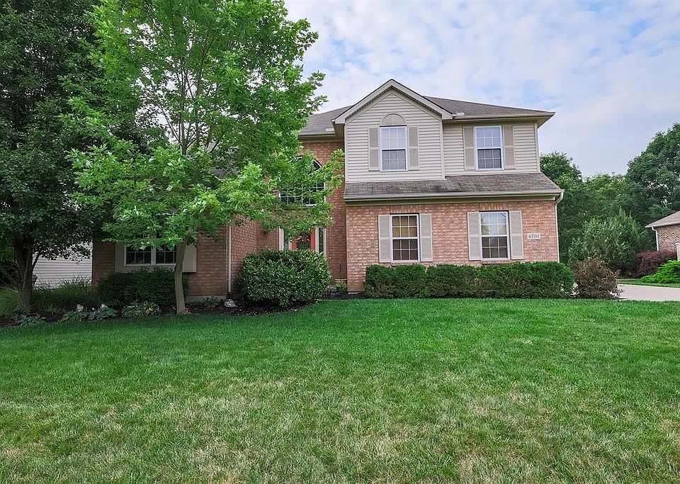1st image of 6701 English Garden Way