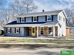 9917 Taylor St, Omaha, NE 68134