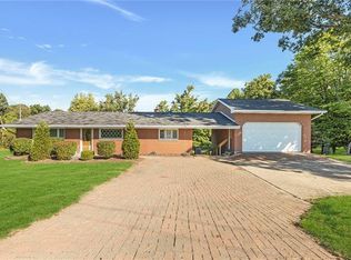 221 Wises Grove Rd, New Brighton, PA 15066