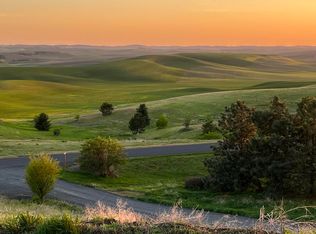 1002 Quarry Ln, Moscow, ID 83843