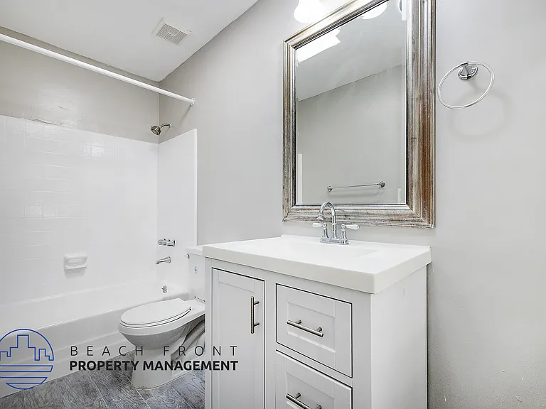 464 S. Berendo St. — Photo 7