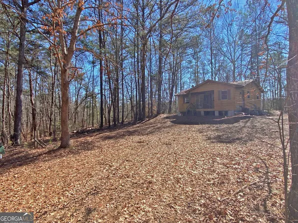 1394 Highway 136 W, Talking Rock, GA 30175