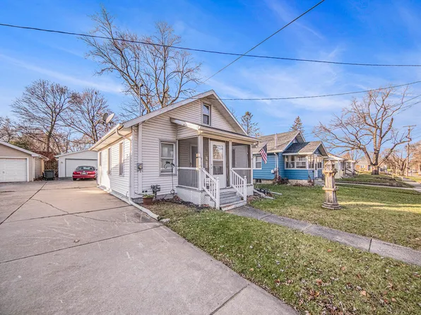 916 Seymour Ave, Jackson, MI 49202