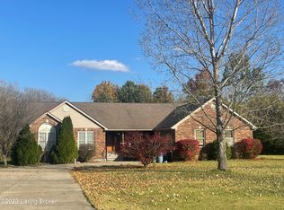 211 Crescent Ridge Dr, Taylorsville, KY 40071