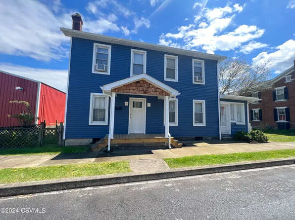 213 N Water St, Selinsgrove, PA 17870
