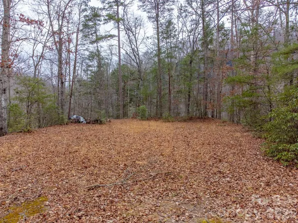 3 River Valley Ests, Whittier, NC 28789