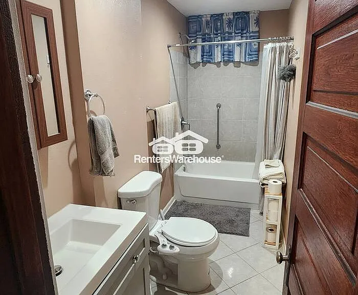 912 4th St NE — Photo 13