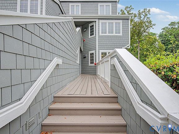 2nd image of 36 Spinnaker Cove Dr