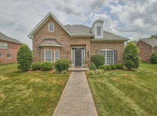 1049 Lewisburg Park, Franklin, TN 37064